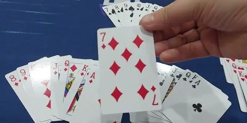 Cách bói bài Tây 32 lá khi có chất rô